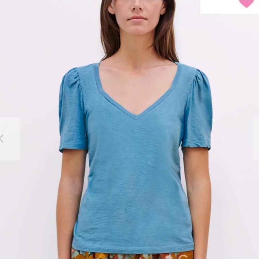 Sundry Cotton Short Puff Sleeve V-neck Tee Shirt Top Blue Women’s size 1 (Small)